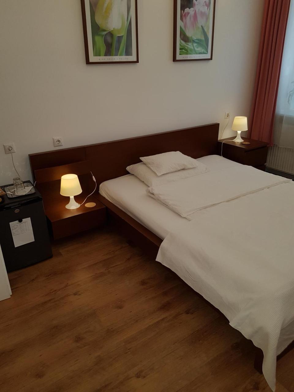 Connection Guesthouse Budapest Extérieur photo